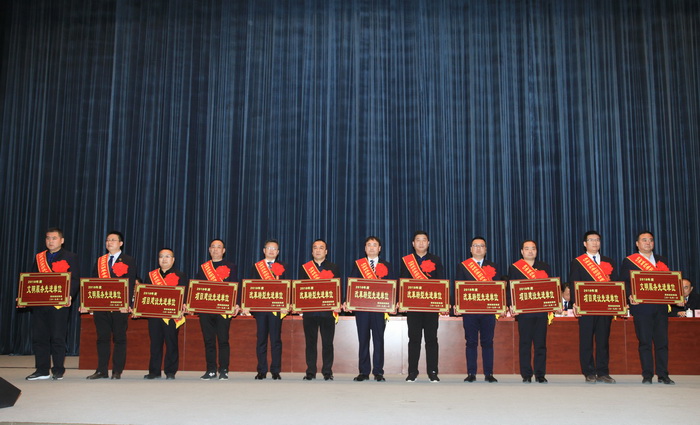 2ĸD(zhun)(xing)ĿO(sh)(w)M(jn)λ.jpg